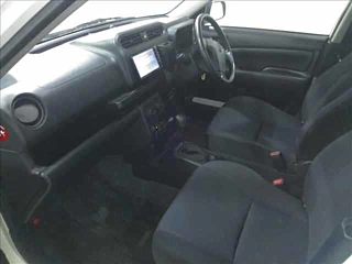 TOYOTA SUCCEED 2017