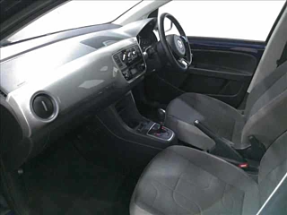 VOLKSWAGEN UP 2016