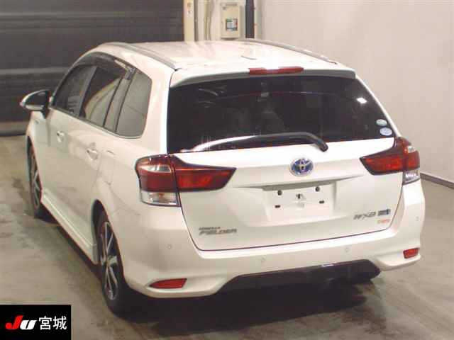 TOYOTA COROLLA FIELDER 2018