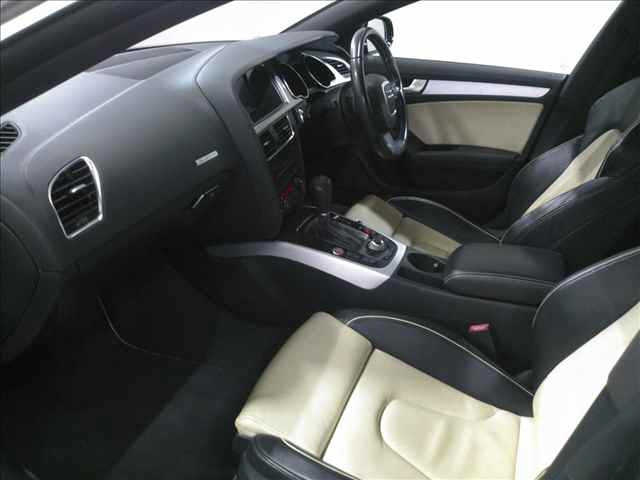 AUDI A5 2011