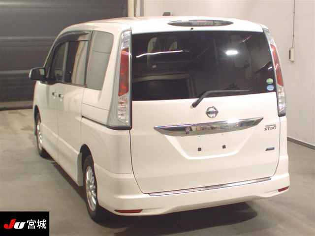 NISSAN SERENA 2012