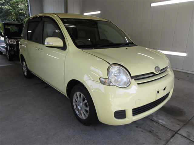 TOYOTA SIENTA 2008
