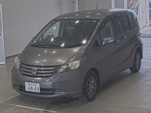 HONDA FREED 2009