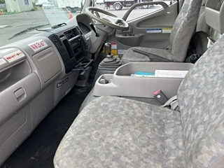 HINO DUTRO 2011