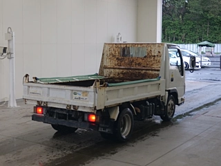 ISUZU ELF 2012