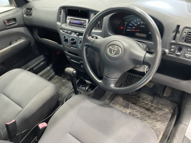 TOYOTA SUCCEED 2008