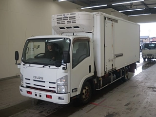 ISUZU ELF 2014