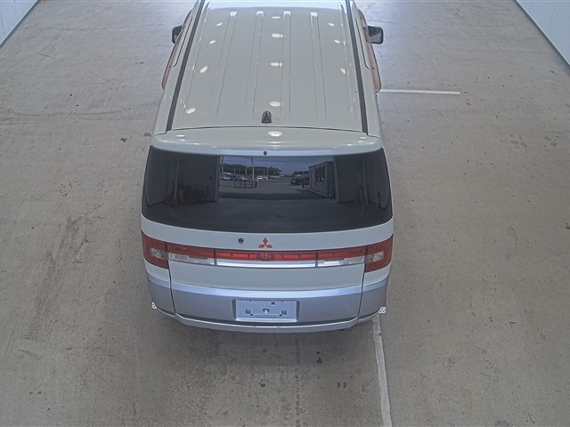 MITSUBISHI DELICA D5 2008