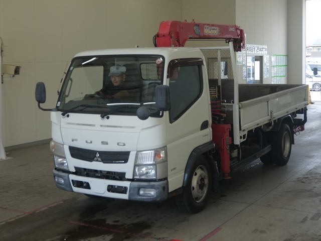 MITSUBISHI CANTER 2014