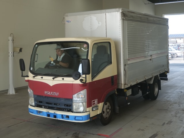 ISUZU ELF 2012