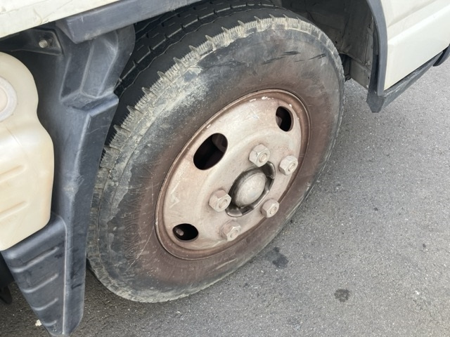 MITSUBISHI CANTER 2021