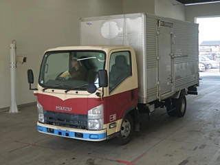 ISUZU ELF 2011