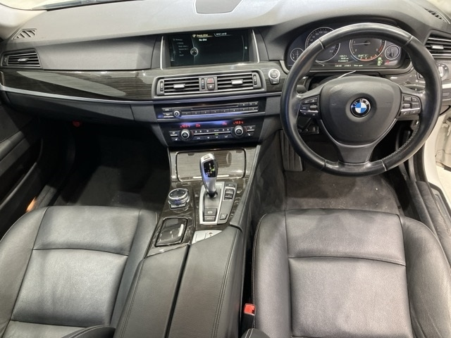 BMW 5 SERIES 2015
