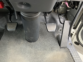 ISUZU ELF 2019