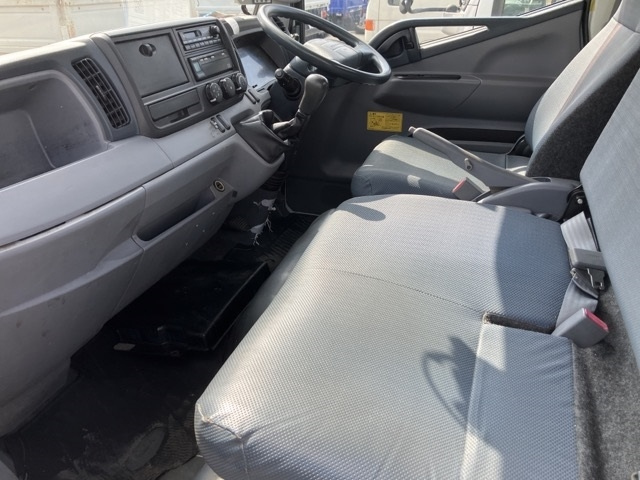 MITSUBISHI CANTER 2014