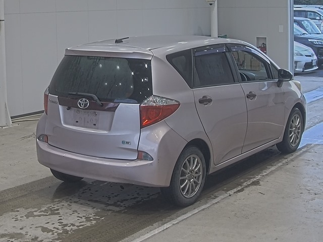 TOYOTA RACTIS 2012