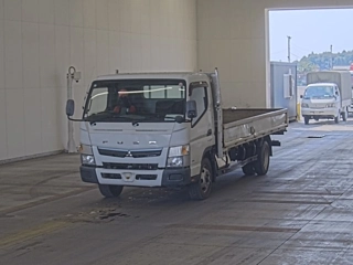 MITSUBISHI CANTER 2018