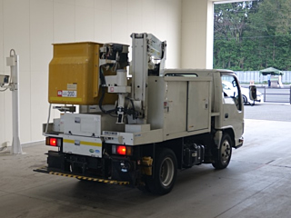 ISUZU ELF 2013