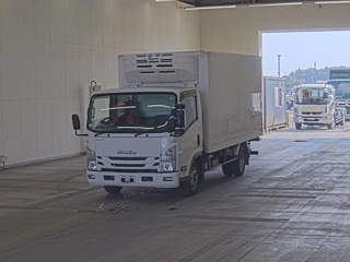 ISUZU ELF 2020