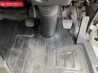 ISUZU ELF 2019