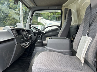 ISUZU ELF 2019