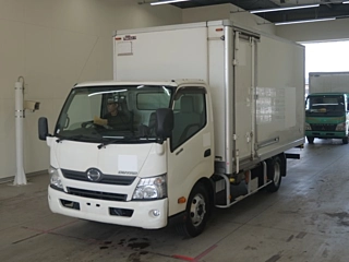 HINO DUTRO 2016