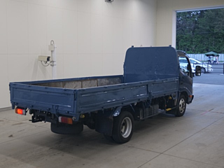 HINO DUTRO 2017