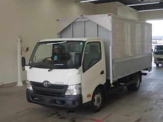 TOYOTA DYNA 2018