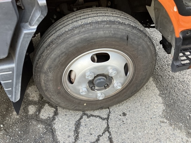 MITSUBISHI CANTER 2019