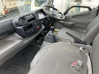 HINO DUTRO 2012