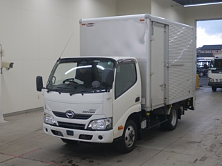 HINO DUTRO 2018