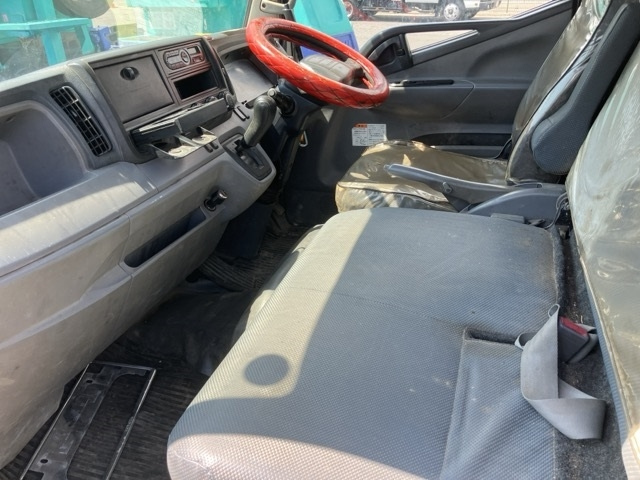 MITSUBISHI CANTER 2015