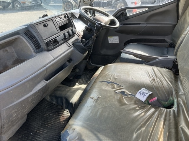 MITSUBISHI CANTER 2014