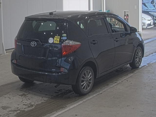 TOYOTA RACTIS 2011