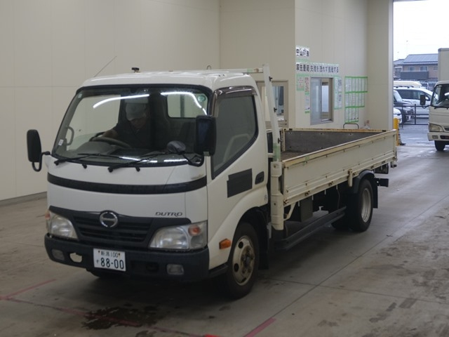HINO DUTRO 2011