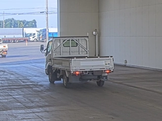 TOYOTA DYNA 2019