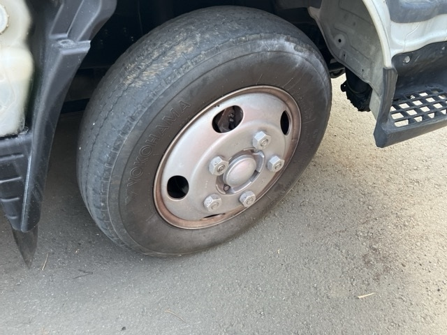 MITSUBISHI CANTER 2015