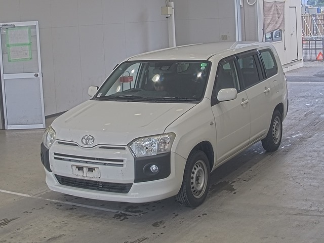 TOYOTA SUCCEED 2017