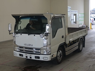 ISUZU ELF 2011