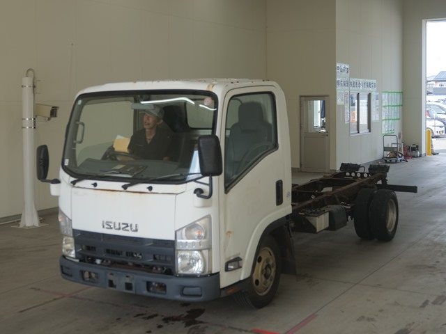 ISUZU ELF 2008