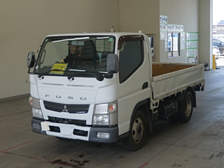 MITSUBISHI CANTER 2015