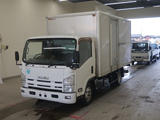 ISUZU ELF 2011