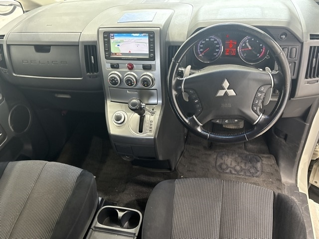 MITSUBISHI DELICA D5 2008