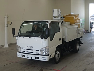 ISUZU ELF 2012