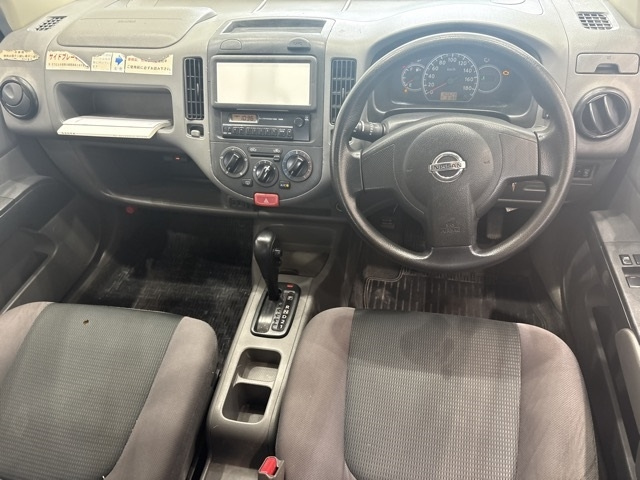 NISSAN AD 2012