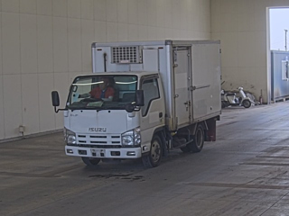 ISUZU ELF 2014