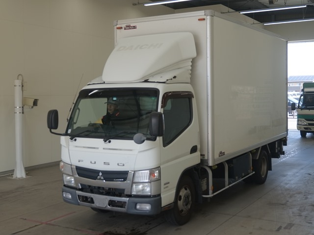 MITSUBISHI CANTER 2014