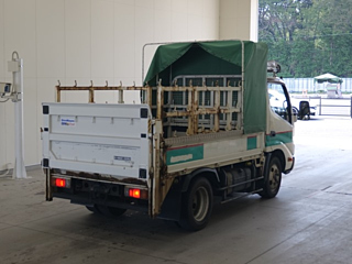 HINO DUTRO 2016