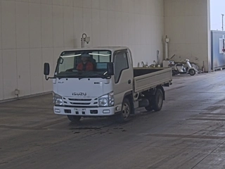 ISUZU ELF 2017