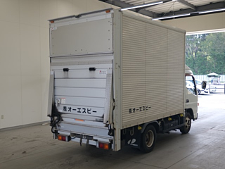 MITSUBISHI CANTER 2011